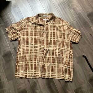 Geoffrey Beene 70% silk shirt EUC, size XL